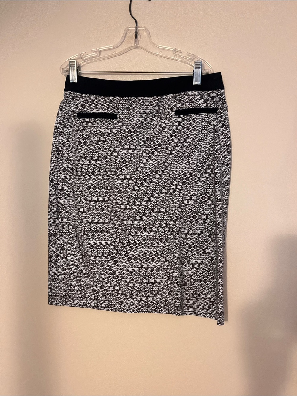 Margaret M navy and White Geometric Pencil Skirt